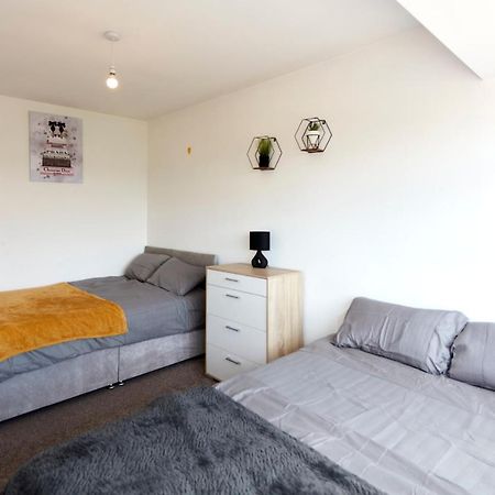 Spacious Home Close To City Centre Location Leeds (West Yorkshire) Exterior foto